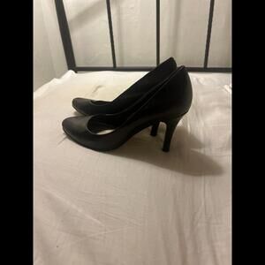 Nine West dark  brown stiletto heels 6